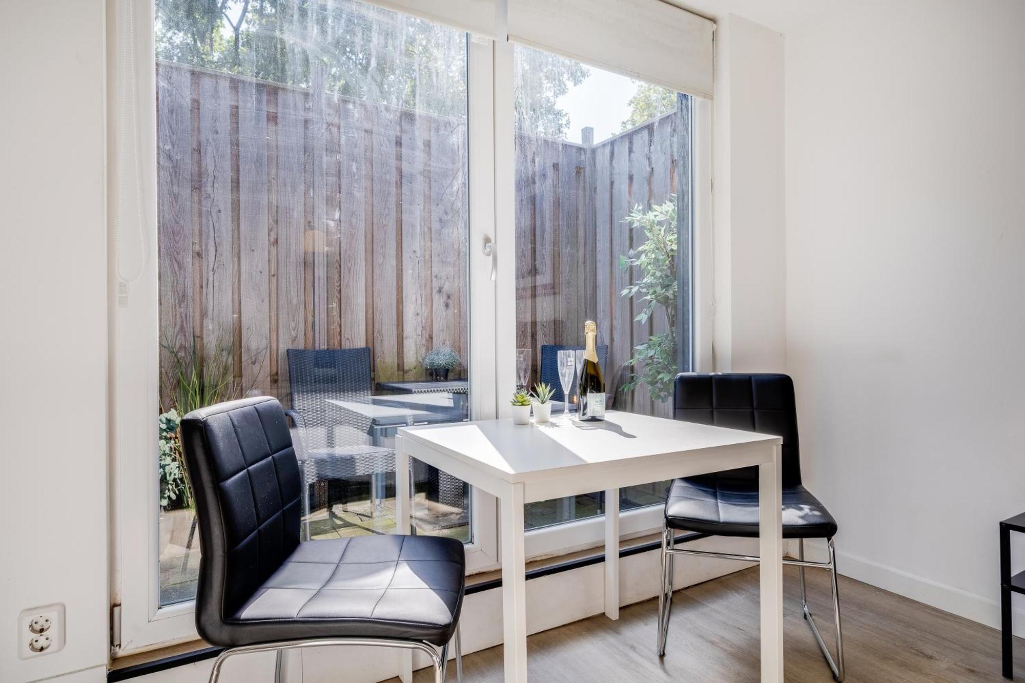 Luxe Wellness Apartment Apeldoorn With Jacuzzi And Sauna 外观 照片